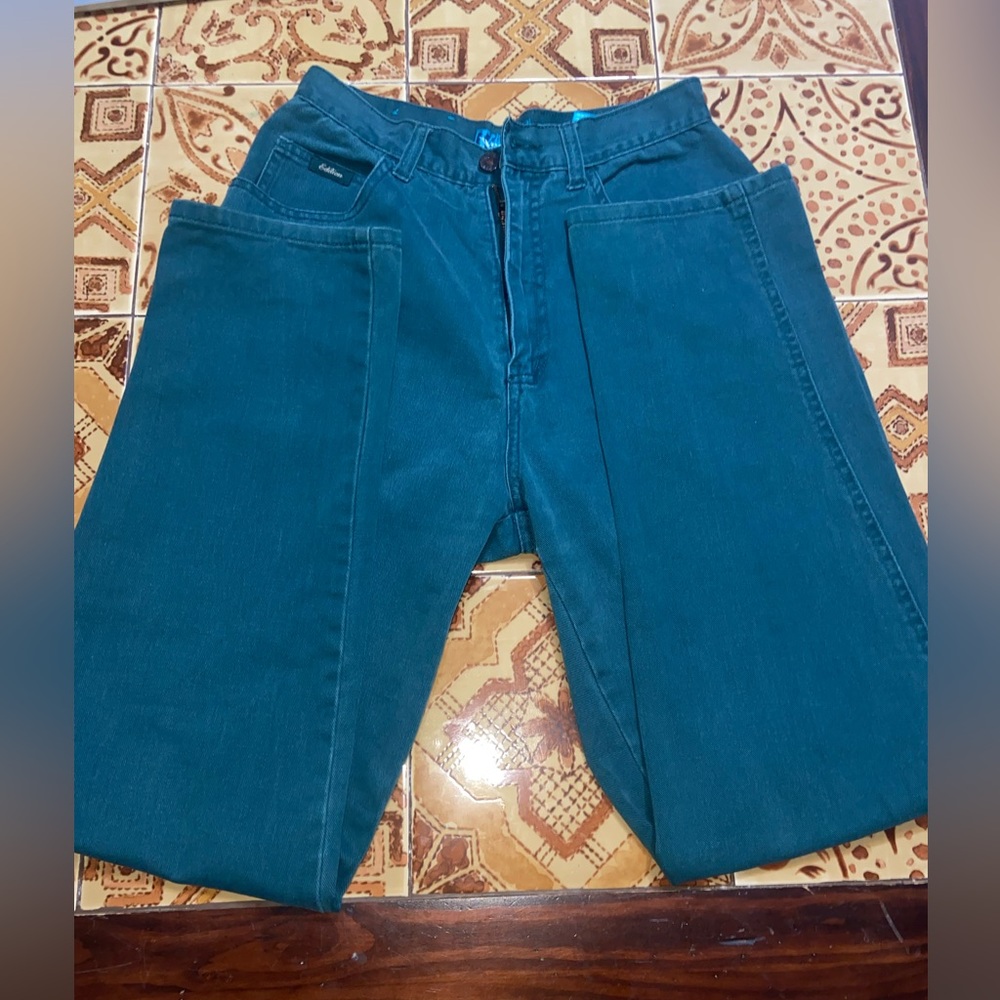 Beautiful vintage emerald green straight leg high rise weekend edition jeans